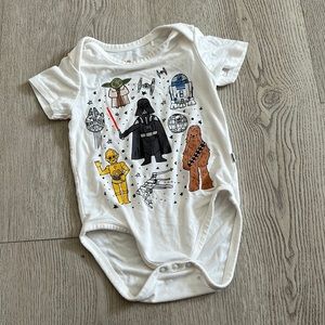 Little sleepies STaR WARS play onesie 12-18mo like new!